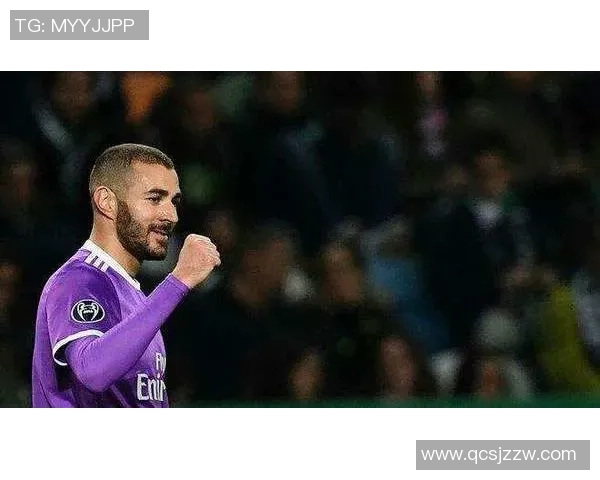 足球明星16号皇马的辉煌历程与传奇瞬间揭秘 足球明星16号皇马的辉煌历程与传奇瞬间揭秘